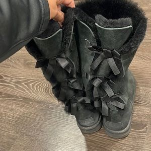 Bailey bow tall boots